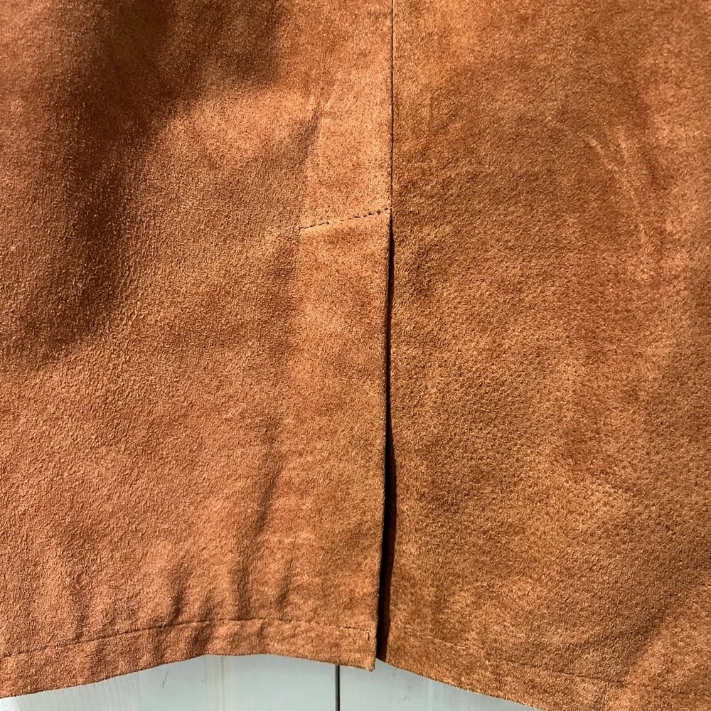Elegant Vintage Retro 1980s Brown Suede Leather Skirt M.J. Carroll Size 13/14